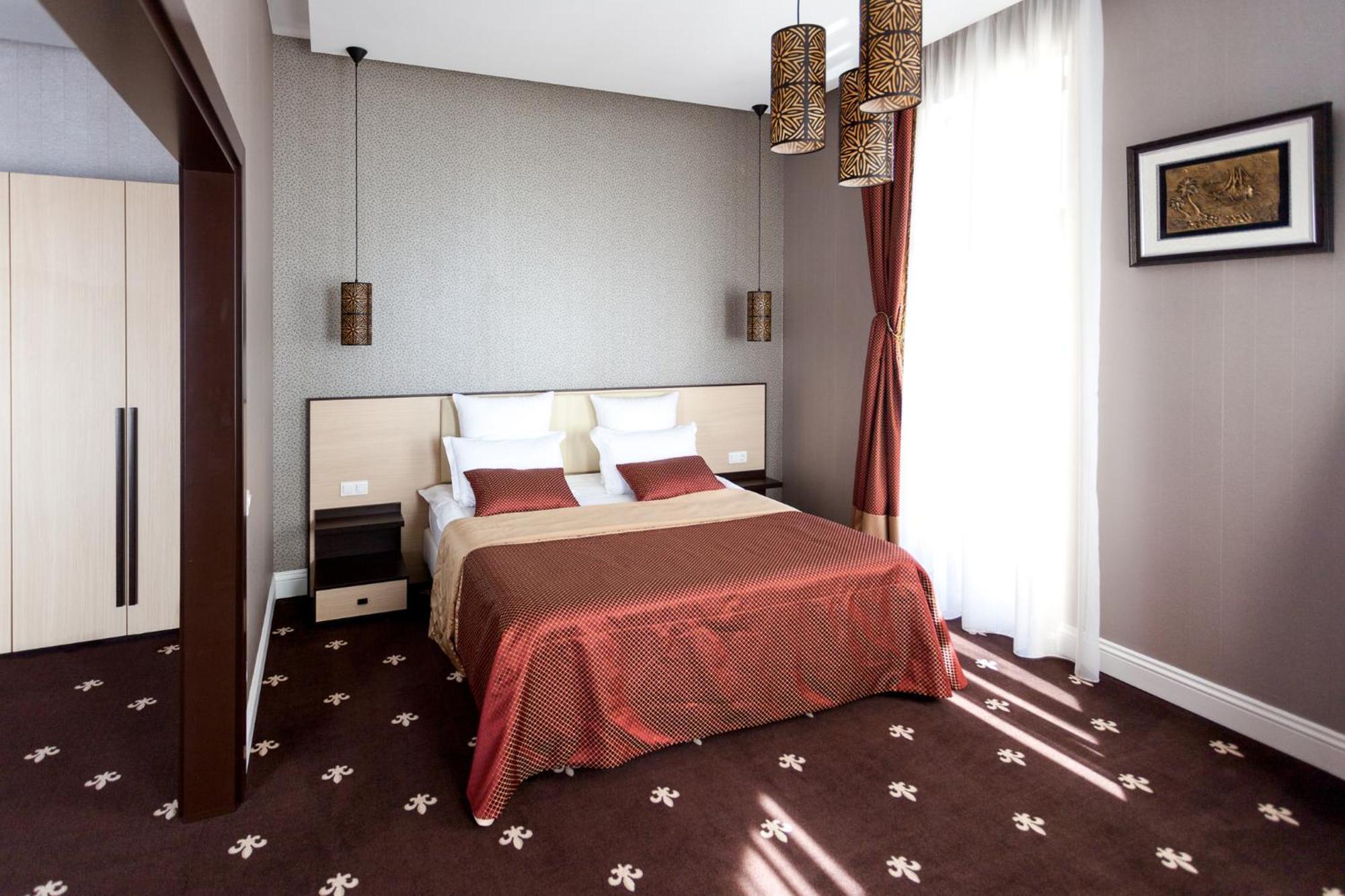 Ark Palace Hotel & Spa Odessa Quarto foto